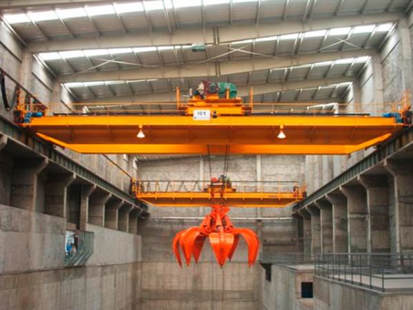 QZ型電動雙梁抓斗起重機(jī)